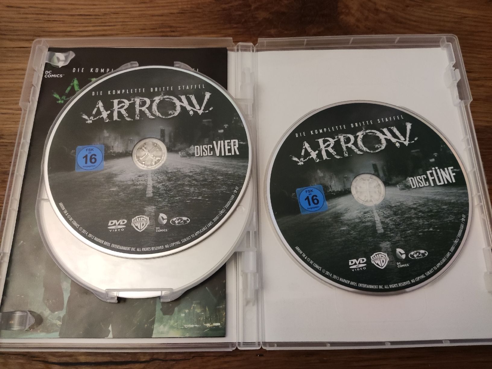Tutti i DVDs: Arrow - die komplette dritte Staffel - DVD – Usato da Oberembrach venduto da giu_7ksd 4