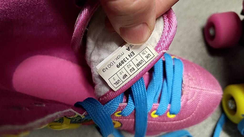 Pattini in linea & Pattini a rotelle: Disco Rollschuhe Gr. 32 – Usato da Bäch SZ venduto da RedRat10