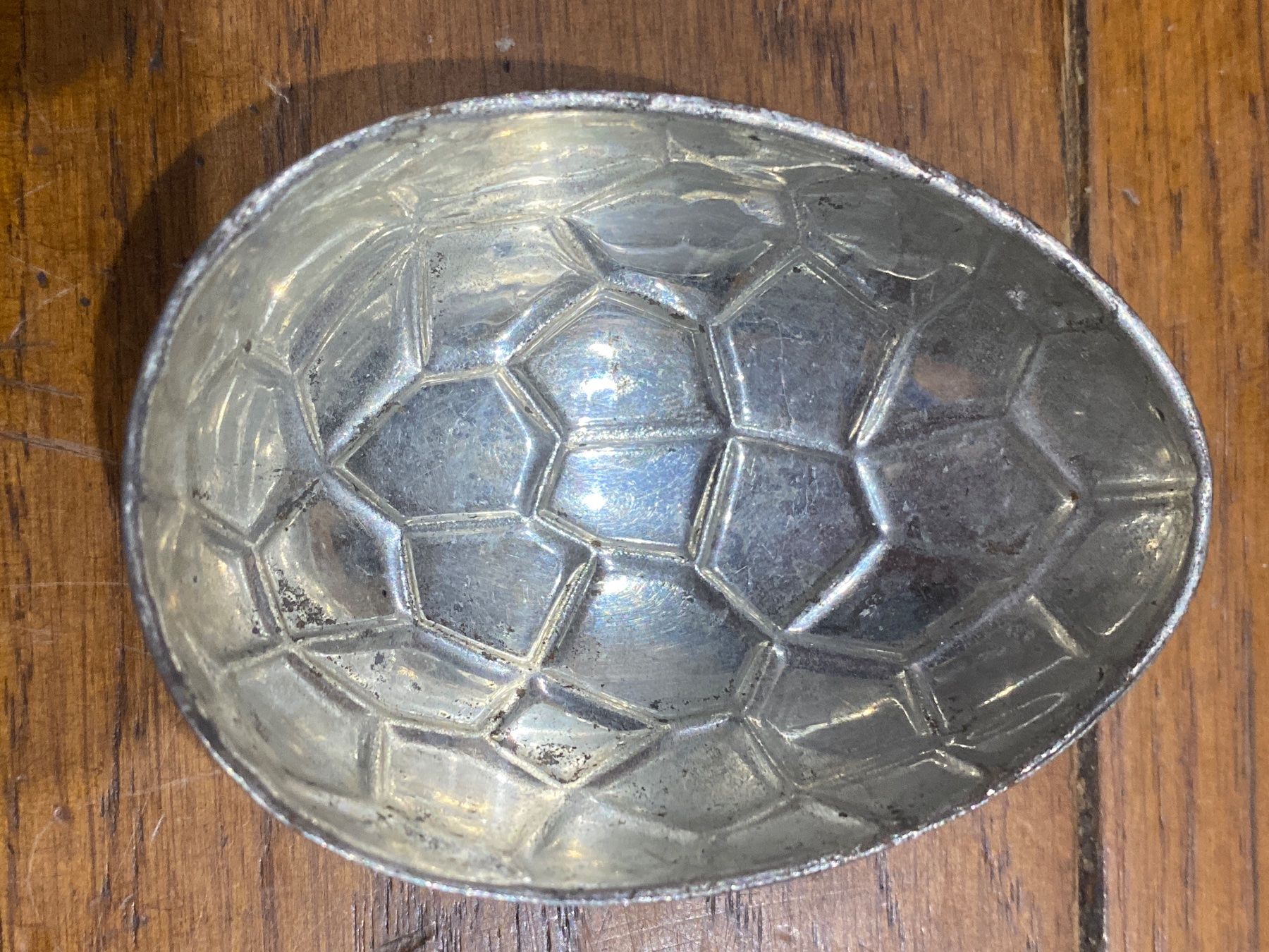 Teglie da forno: Moule chocolat œuf 7cm – Usato da Lajoux JU venduto da Briard0 1