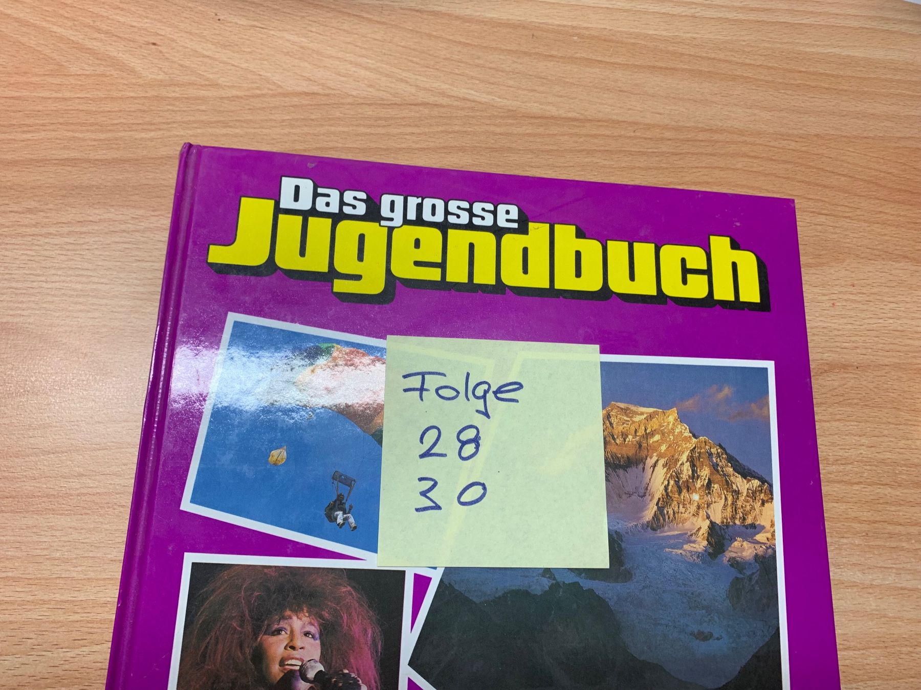 Libri: Das grosse Jugendbuch - Total 34 Bücher – Usato da Urnäsch venduto da Mafre1949