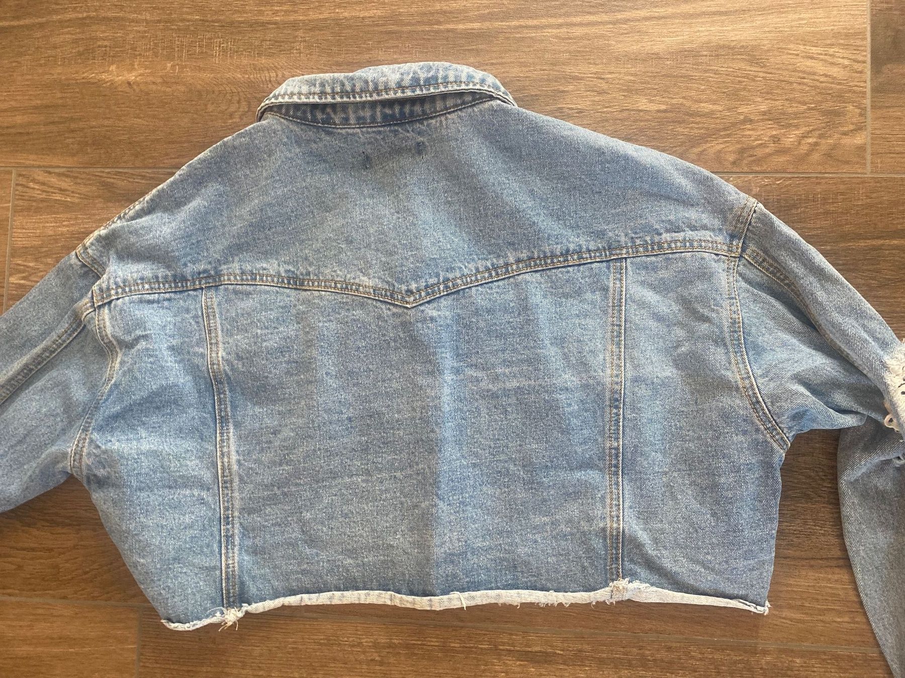 Jacken: Missguided Jeansjacke distressed-Look oversized Gr. 46 - 50 – Gebraucht aus Pratteln von a23_j2gs 3