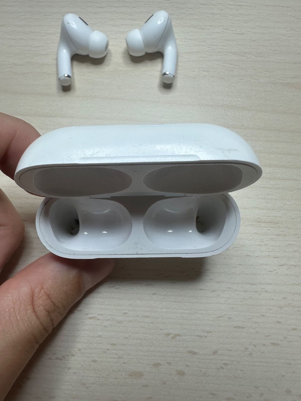 Apple Cuffie: AirPods 2Pro – Usato da Herrliberg venduto da Sandro_007 5