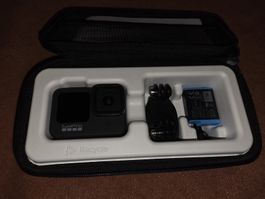 GoPro Hero 9 Black Actioncam mit Zubehör.