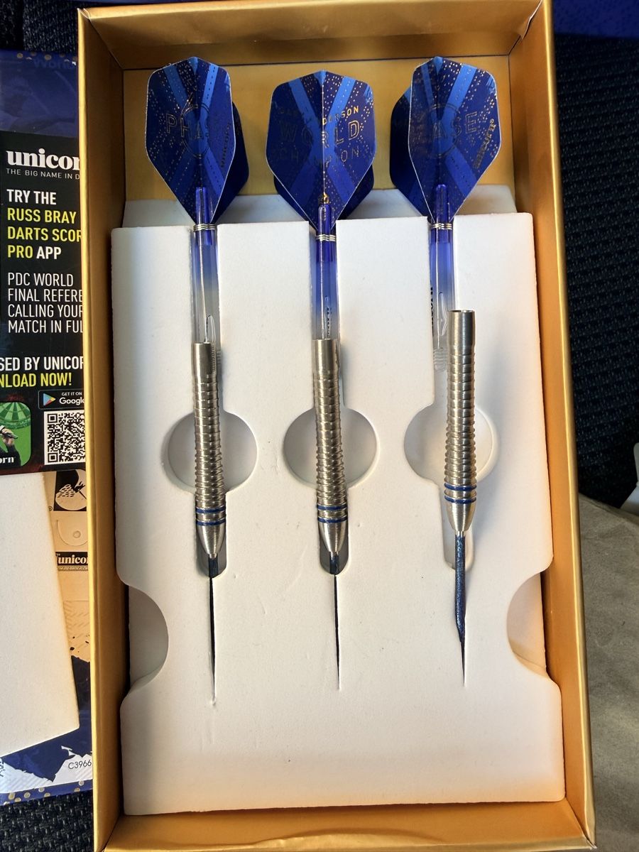 Freccette: Gary Anderson Phase 6 World Champion Edition 24g – Usato da Basel venduto da Pajo69 1