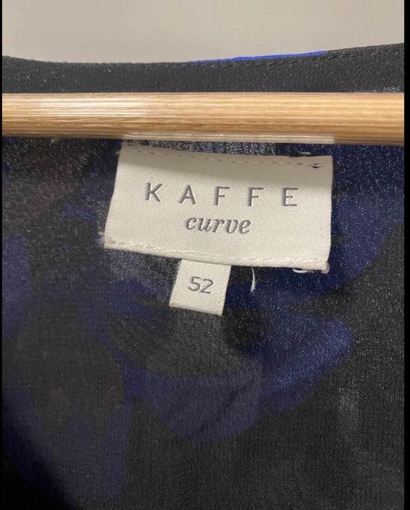 Robes: Kleid gr. 52 – Neuf (Voir description) à Wald ZH par Slaste 3