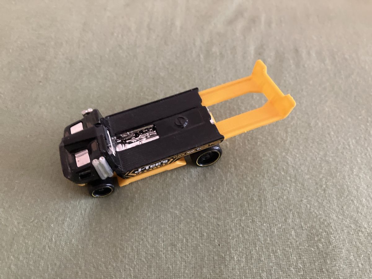 Jouets: Hotwheels haulinator – D'occasion à Luzern par tra_t8h7 3