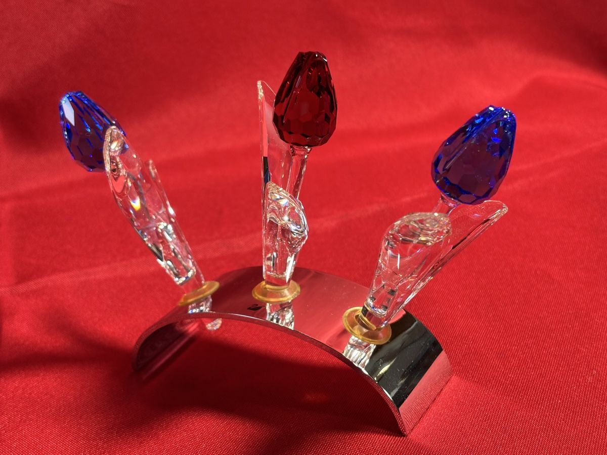 Swarovski Statuette: Swarovski Tulpenbeet gross – Usato da Seon venduto da Ceci7