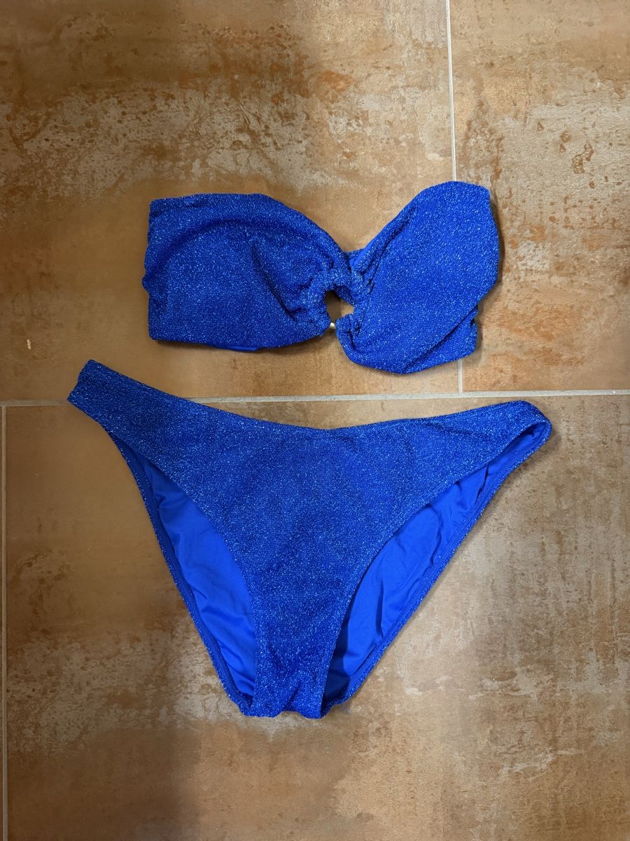 Maillots de bain & Bikinis: Bikini blau glitzer Grösse M – Neuf (Voir description) à Itingen par roz_l6yc