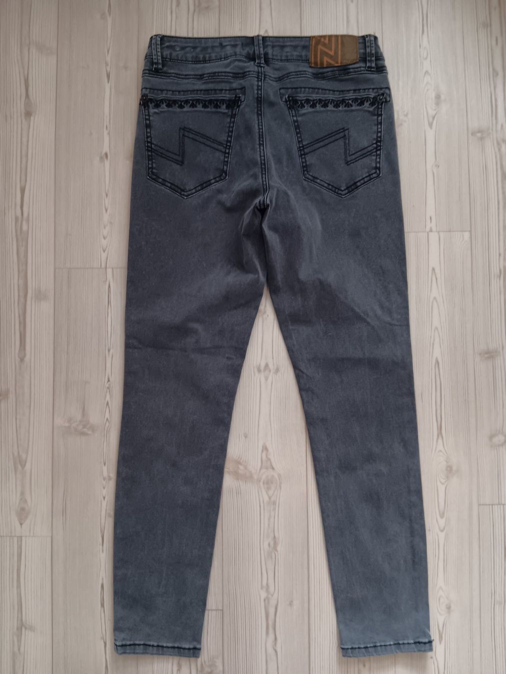 Nile Jeans: NILE Jeans taille / Grosse S – Usato da Cossonay-ville venduto da Super-Price-Quality 5