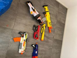 Lot de Pistolets Nerf, parfait pour jouer entre amis !