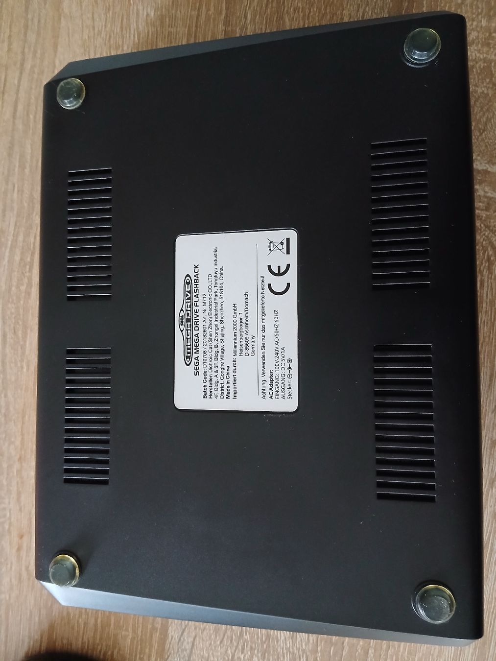Sega Consoles: Sega MDrive Flashback Konsole AT GAMES über 370 Games – Neuf (Voir description) à Othmarsingen par Studio15 3