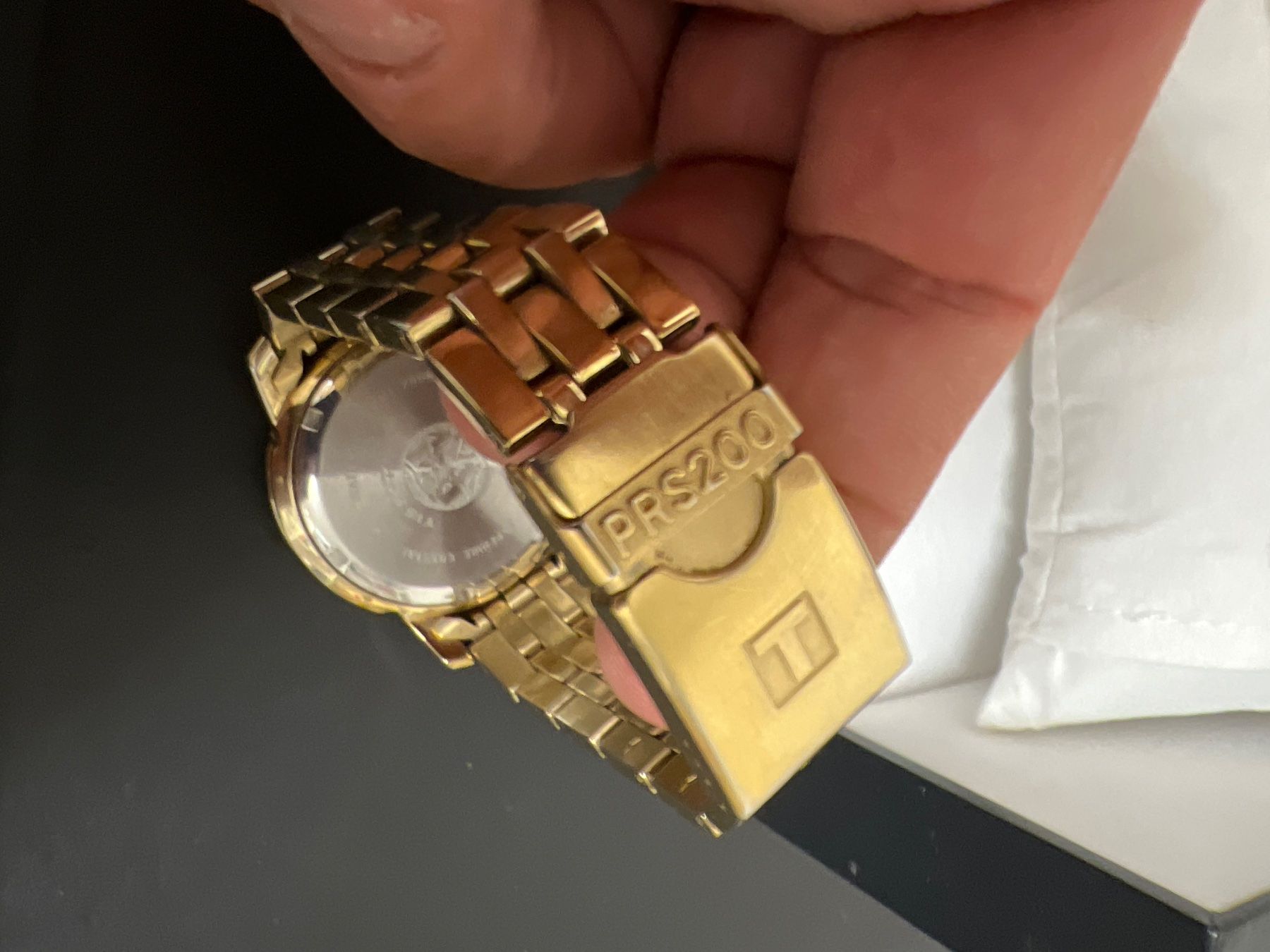 Tissot Uhren: Tissot Chronograph 40 mm Quarz – Gebraucht aus Pfeffingen von  4
