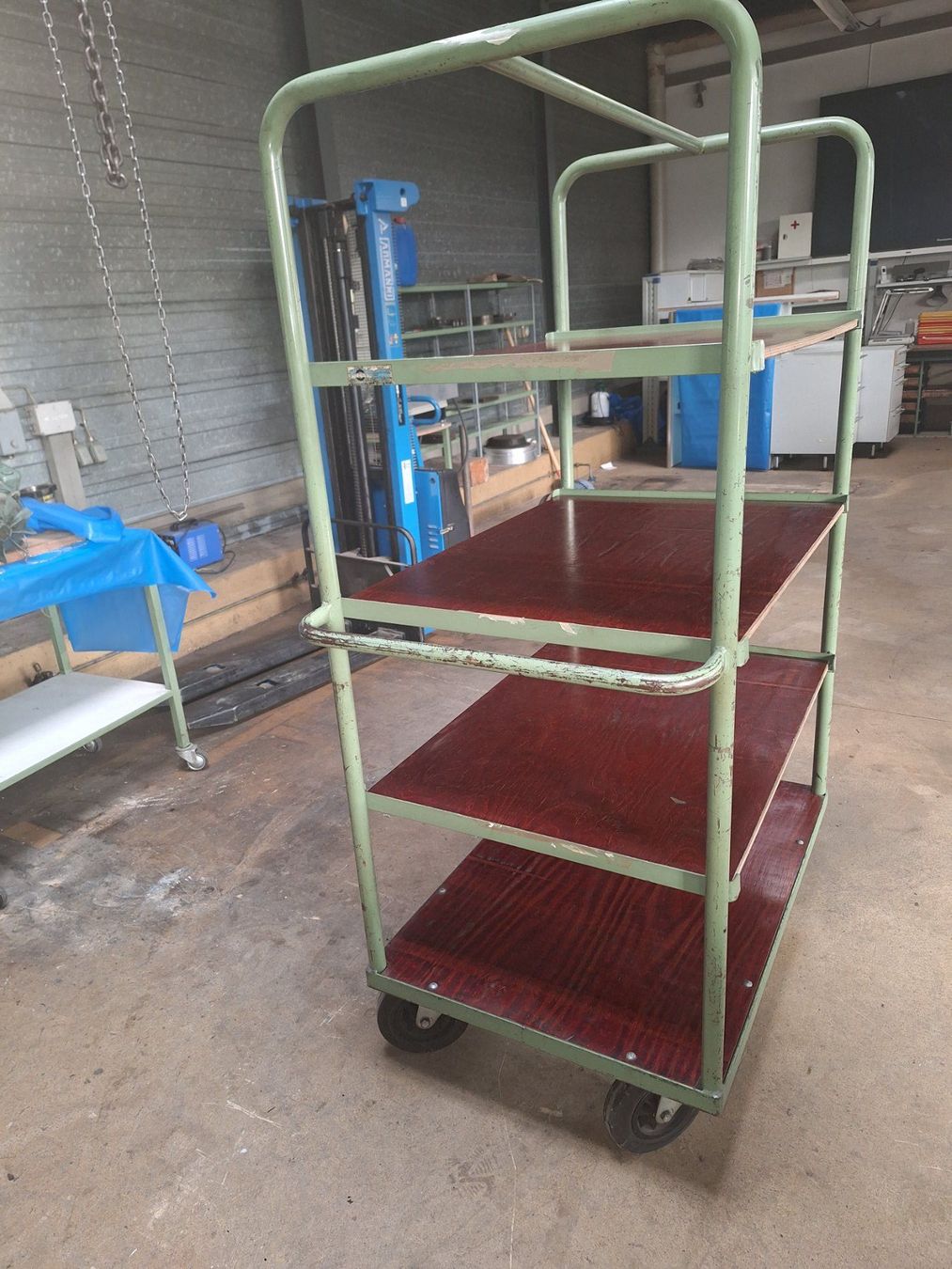 Valigie & Borse: Materialwagen ab 1.- – Usato da Wald ZH venduto da Hans8232 1