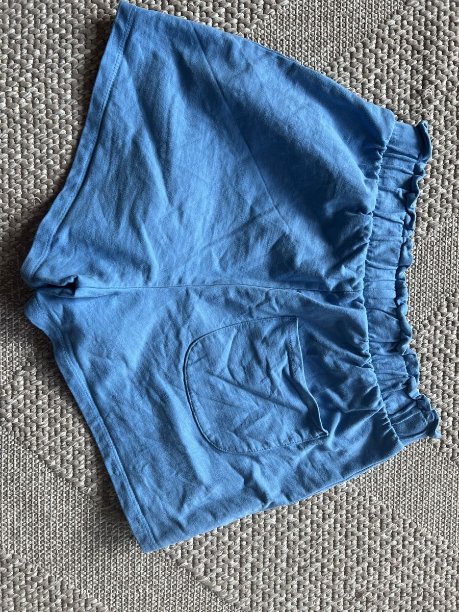 Manor Pantaloni: Shorts Manor Gr.152 sehe gut – Usato da Bottighofen venduto da fritz-81 1