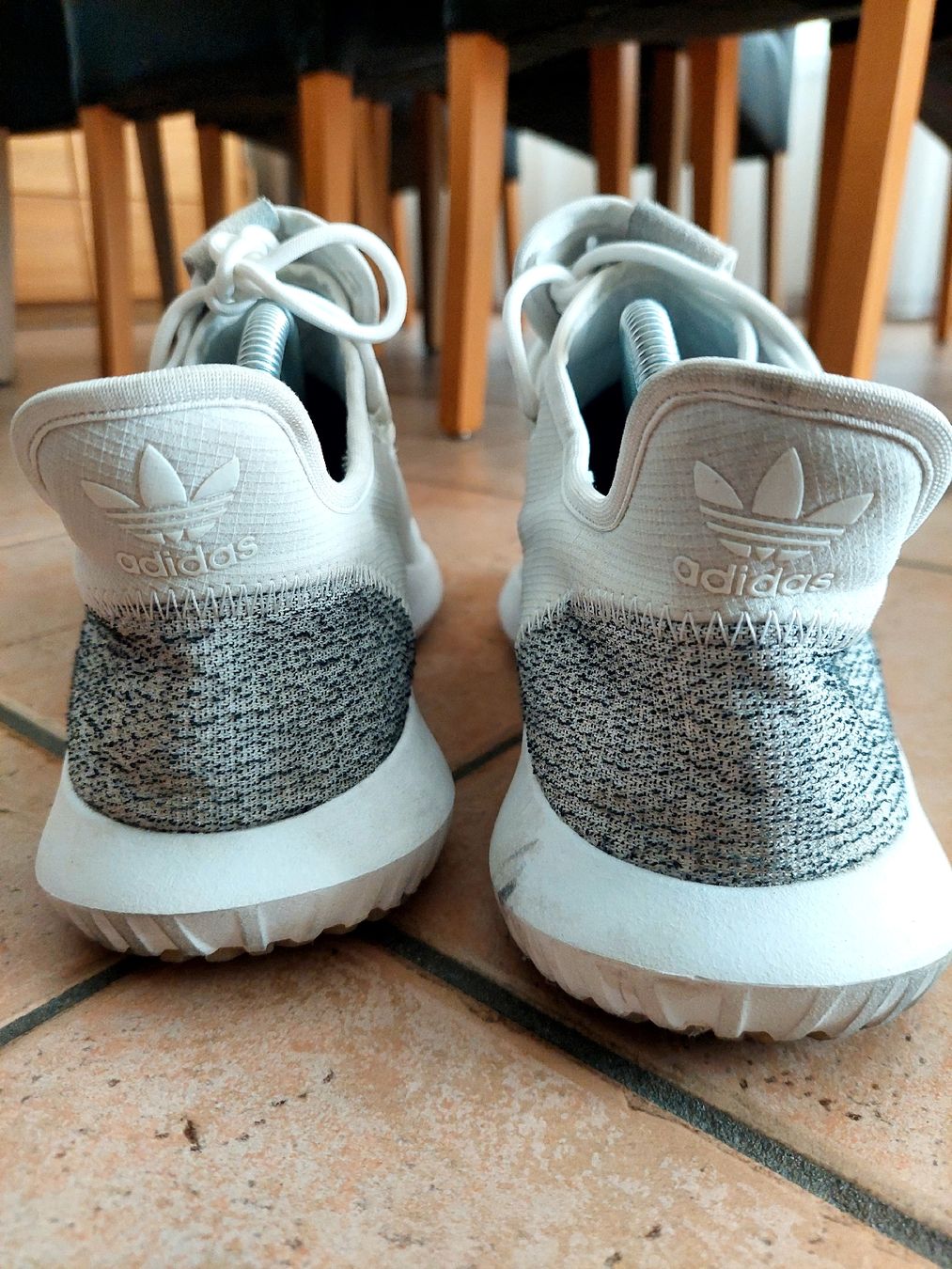 Adidas Scarpe da uomo: Adidas Tubular Gr.42 – Usato da Gossau SG venduto da Vader_Skywalker7 1