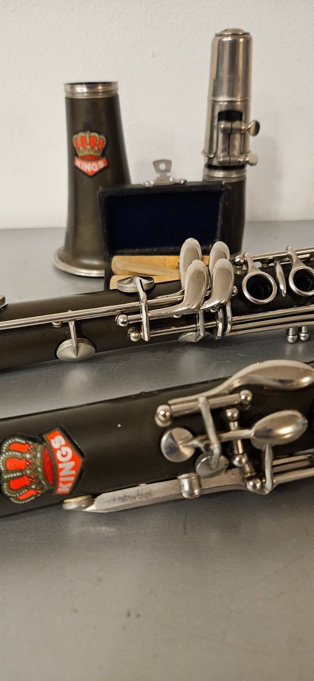 Strumenti musicali: Klarinette Clarinette KINGS antik – Usato da Uttwil venduto da TG-Lupa 4