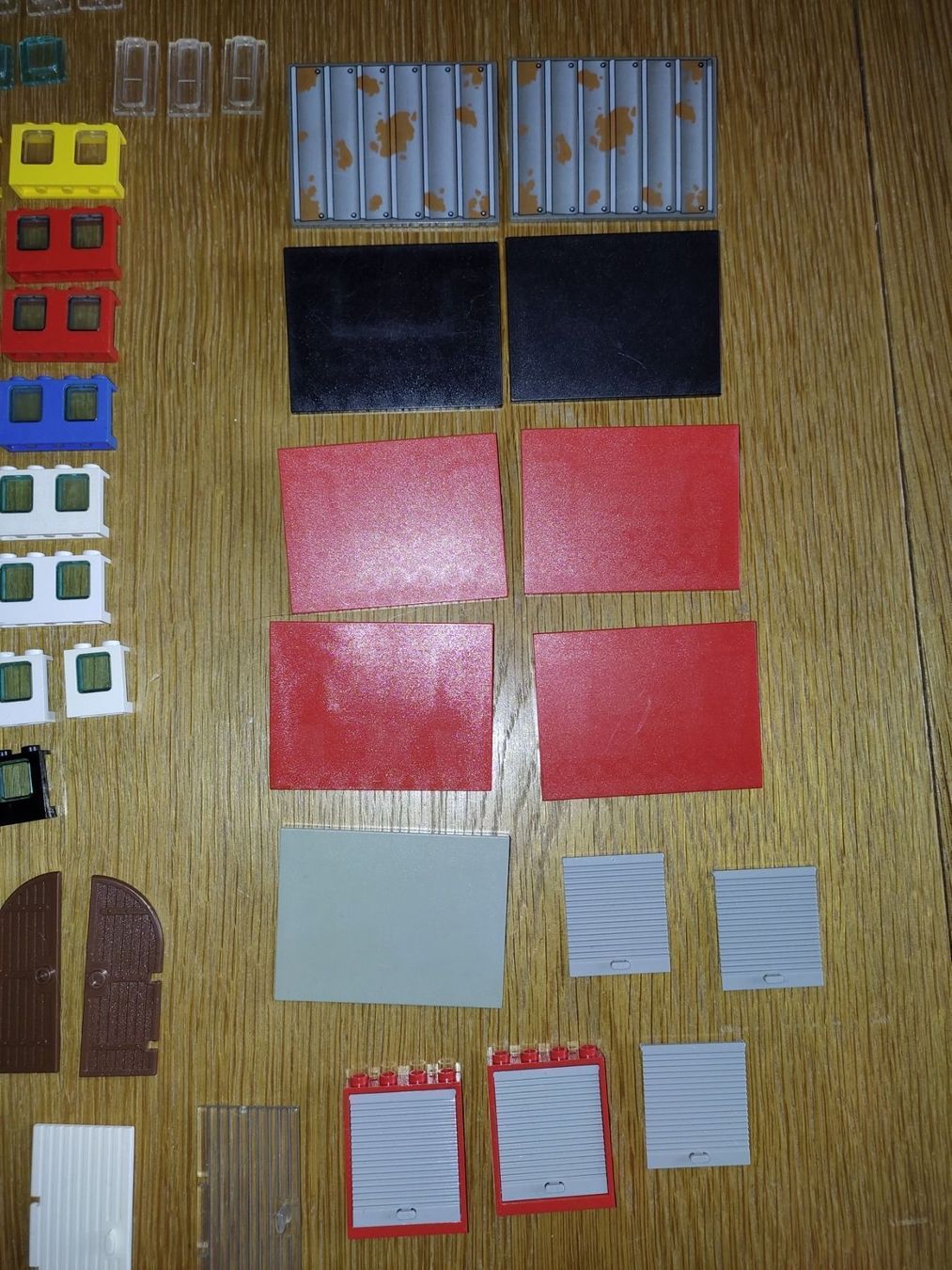 Lego Kit di costruzioni: Lego : Window, Glas, door, window train – Usato da Montricher venduto da Babou72 1