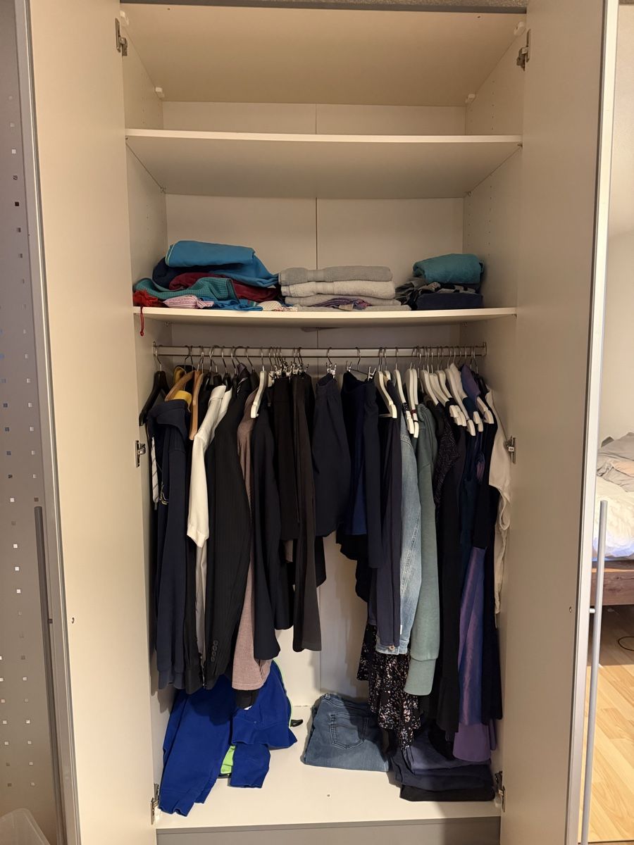 Armadi: Kleiderschrank  – Usato da Langenthal venduto da Bacardi7 2