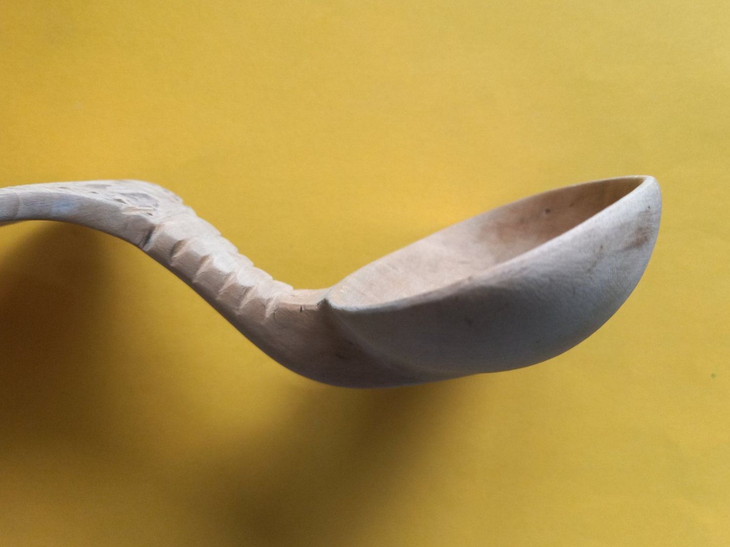 Cucchiai: Cuillère à crème en bois sculpté - Feuillages – Usato da Rossens FR venduto da Souris1 7