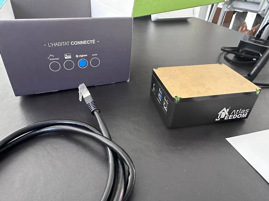 Alle Werkzeuge: Jeedom Atlas Zigbee – Gebraucht aus Uvrier von Tweeter