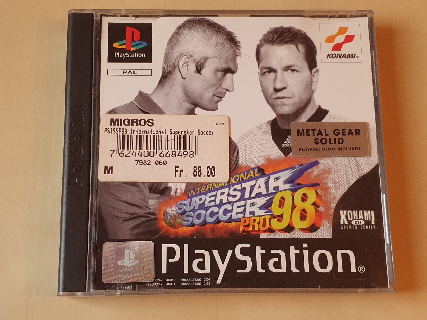 Sony Spiele: ISS Pro 98 inkl. Metal Gear Solid Demo – Gebraucht aus Stansstad von collectorsshop