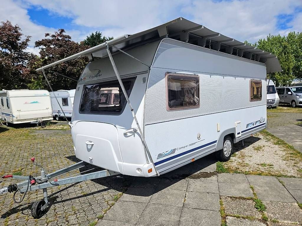 Camping Fahrzeuge: A vendre Dethleffs Camper avec toit de protection – Gebraucht aus Belmont-Yverdon von FloridaJeep 1