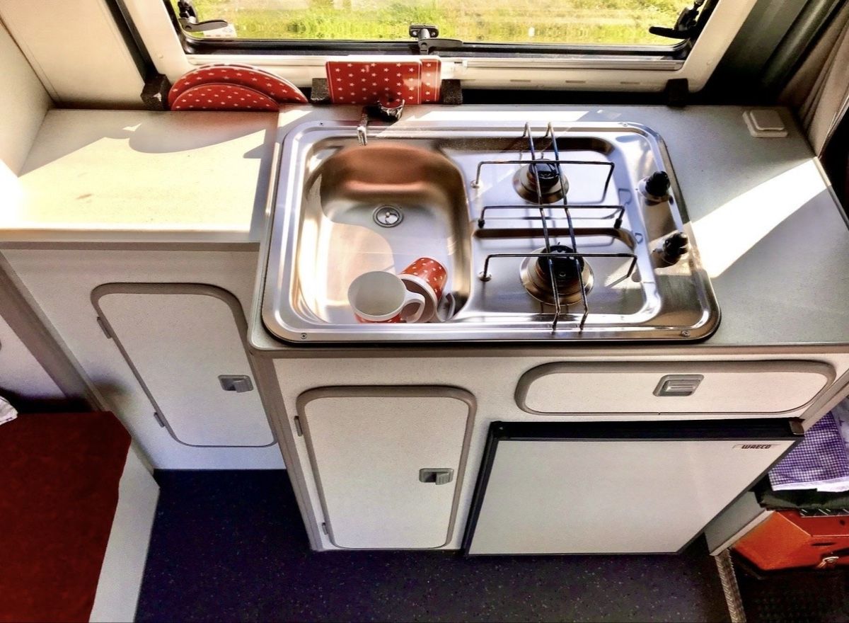 VW Veicoli da campeggio: VW Typ 2 T3 Camper ab MFK – Usato da Dorf venduto da Luuha 5