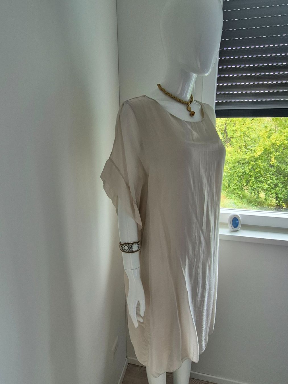 Robes: Kleid / Tunika Creme Kurzarm Gr.M – D'occasion à Schaffhausen par Catboot01 3