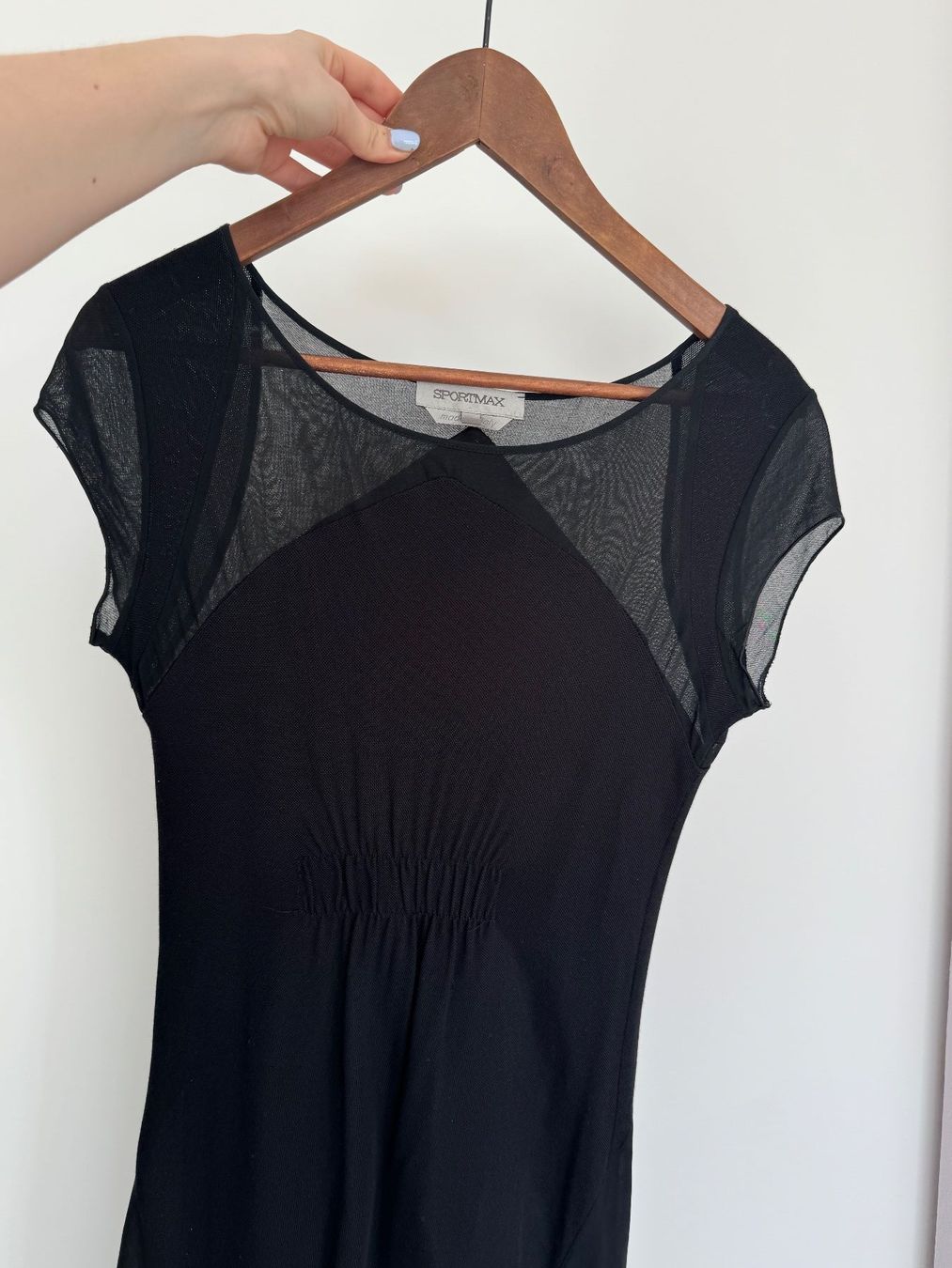 Sportmax Vestiti: Schwarzes Kleid SPORTMAX in Gr. L – Usato da Solothurn venduto da Manjascha