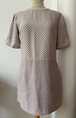 Robe CLAUDIE PIERLOT T34 motif floral & geometri qu’en 
