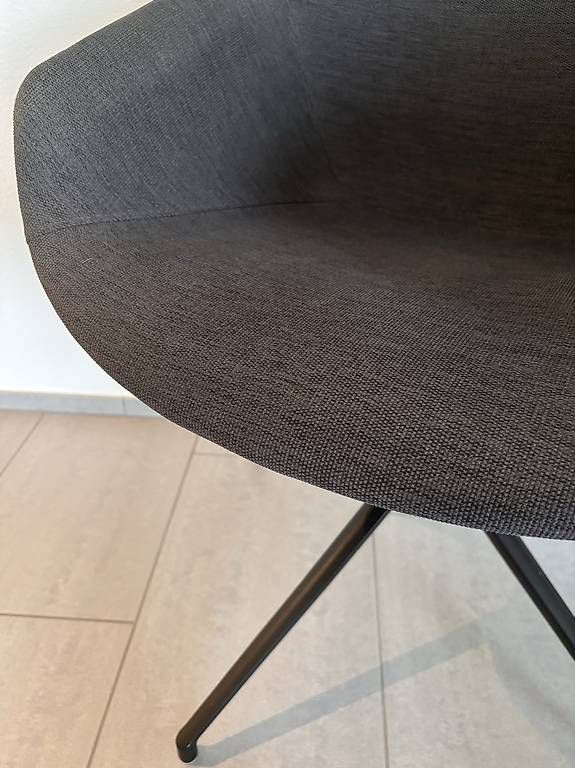 Stühle: BoConcept Drehstuhl dunkelgrau – Gebraucht aus Schleinikon von vik_8v2w 3
