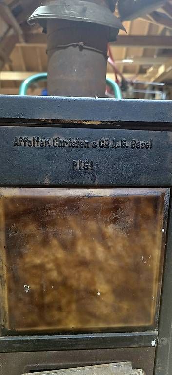 Altri mobili d'antiquariato: Kachelofen – Usato da Hettiswil venduto da irenz 1