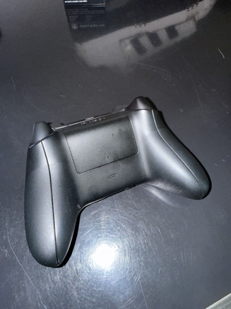 Microsoft Controller: Xbox Series Controller Defekt – Defekt aus Brittnau von ToastbrotT 1