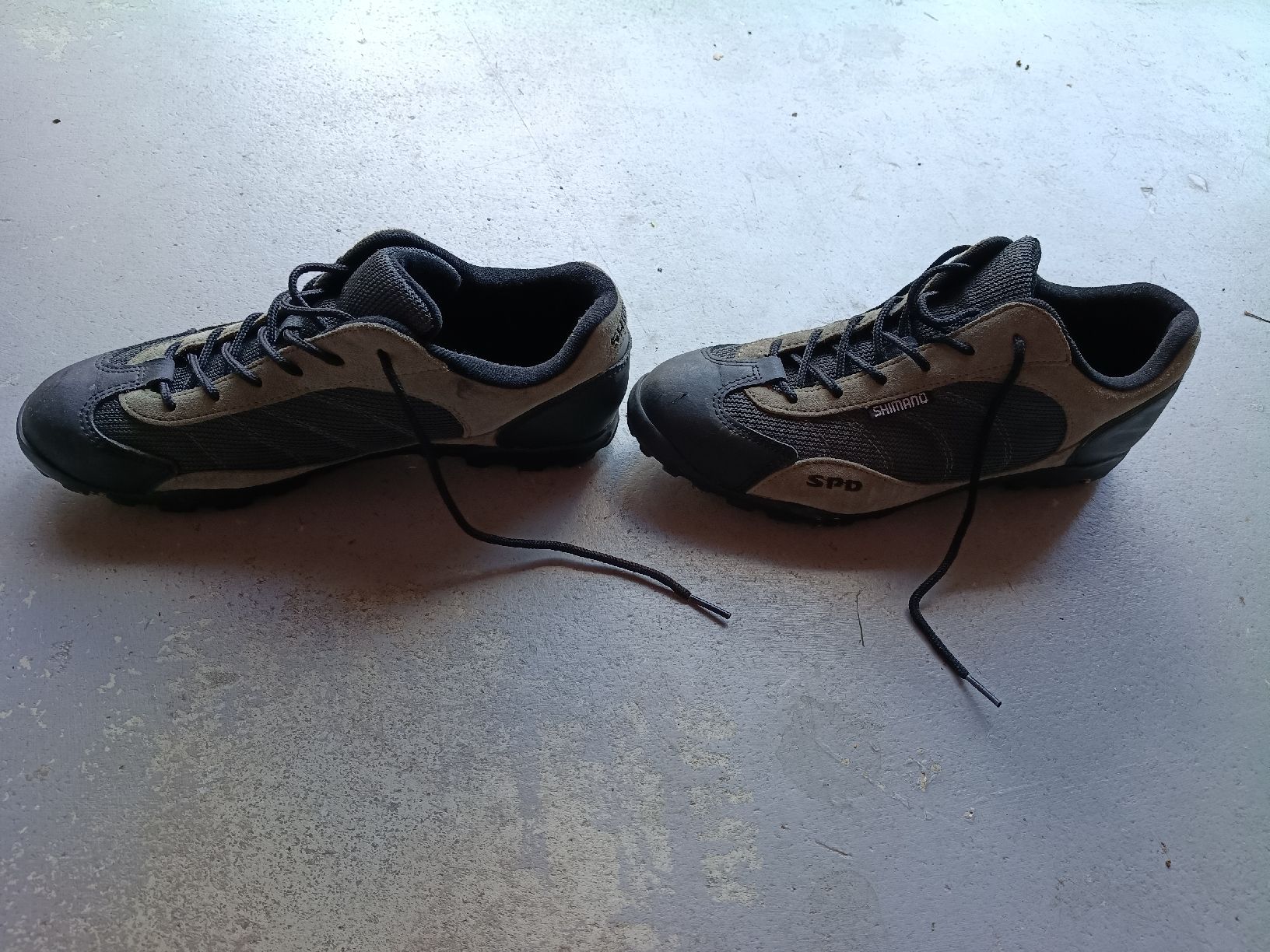 Scarpe da uomo: Veloschuhe – Usato da Ormalingen venduto da Farnsburg 1