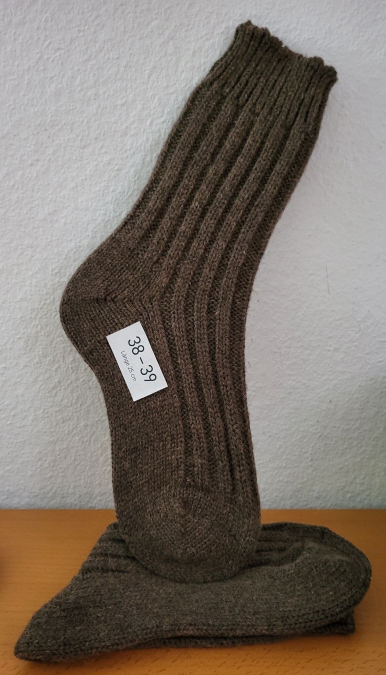 Calze: Socken Grösse 38-39 braun neu – Nuovo e nell'imballaggio originale da Winterthur venduto da Baer49