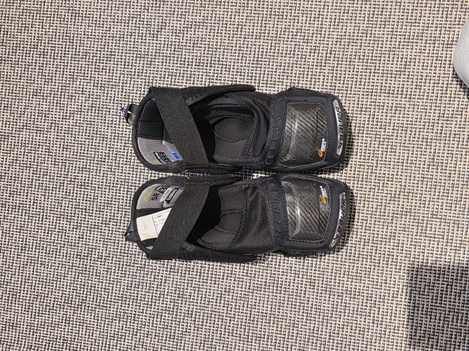 Bauer Protezioni & Imbottiture: Bauer Supreme M5 Pro Ellbogenschoner SR M – Nuovo (secondo la descrizione) da Sissach venduto da Cian_79 3