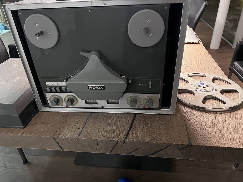 Apparecchi a nastro: Revox G36 Röhrentonbandgerät – Usato da Luzern venduto da kidboz