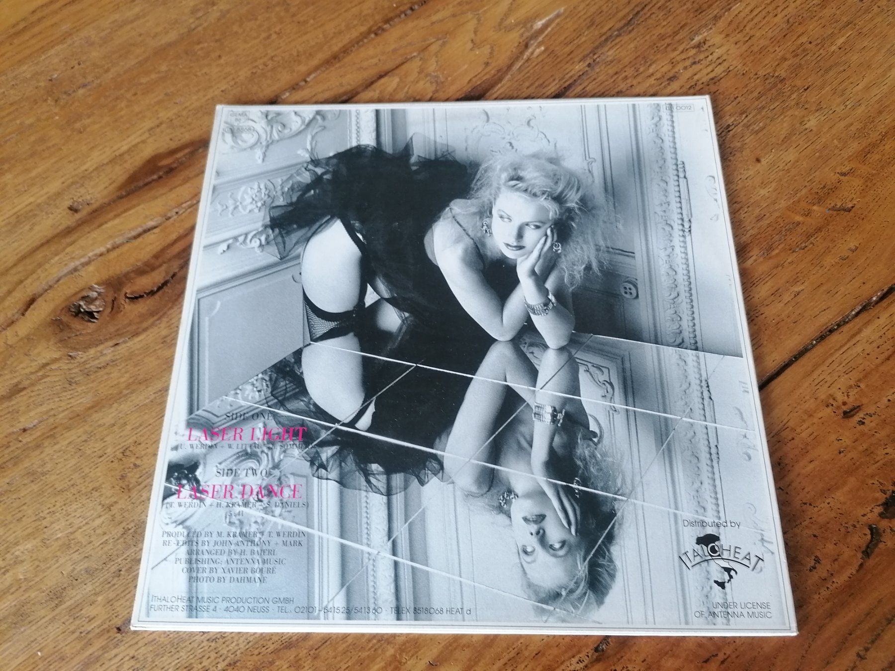 Schallplatten: Latin Lover – Laser Light – Gebraucht aus Emmenbrücke von Dickens 1