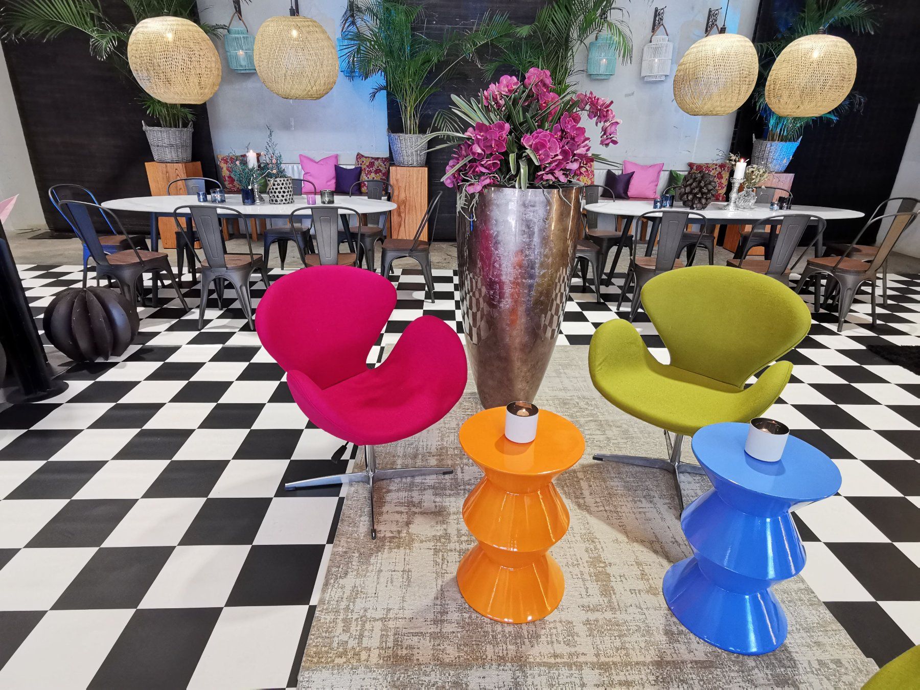 Tutte le decorazioni: Beistelltisch Lack ORANGE – Usato da Bremgarten AG venduto da outdoorlounge 1
