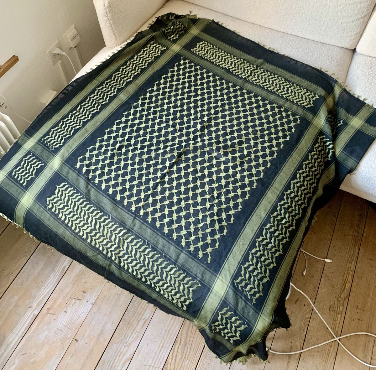 Foulard & Sciarpe: 3 Tücher – Usato da Bern venduto da SaleOutPhil 3