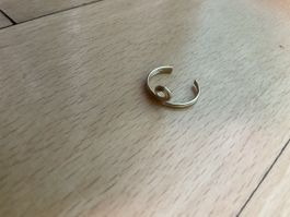 Offener Ring silberfarben mit kleiner Spirale kaum gebraucht