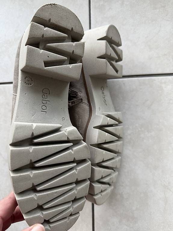 Scarpe da donna: Gabor Leder Halbstiefel (Wildleder) – Usato da Arth venduto da Hannymoon68 1