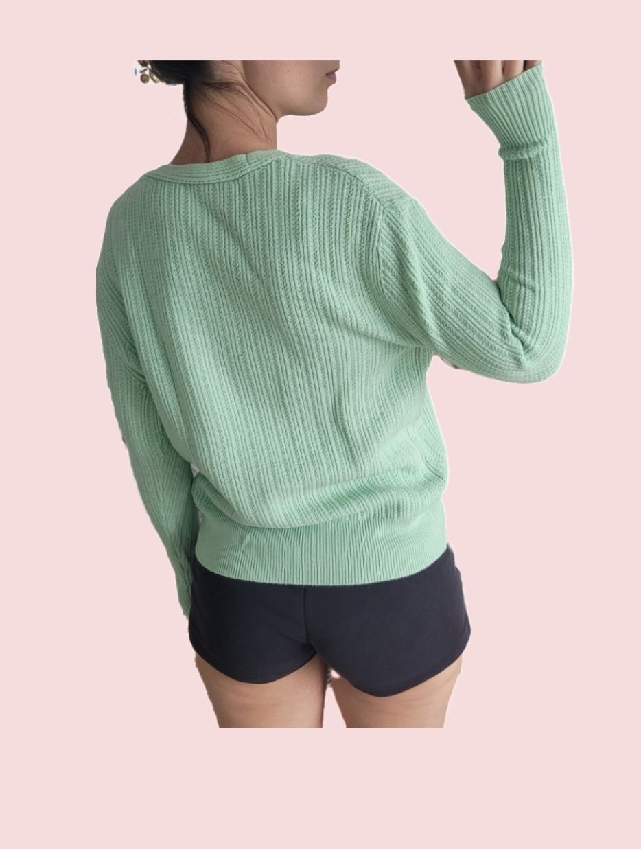 Pulls & Sweat-shirts: STREET ONE vert menthe col V taille 36  – Neuf (Voir description) à Genève par Tanaa_12 1