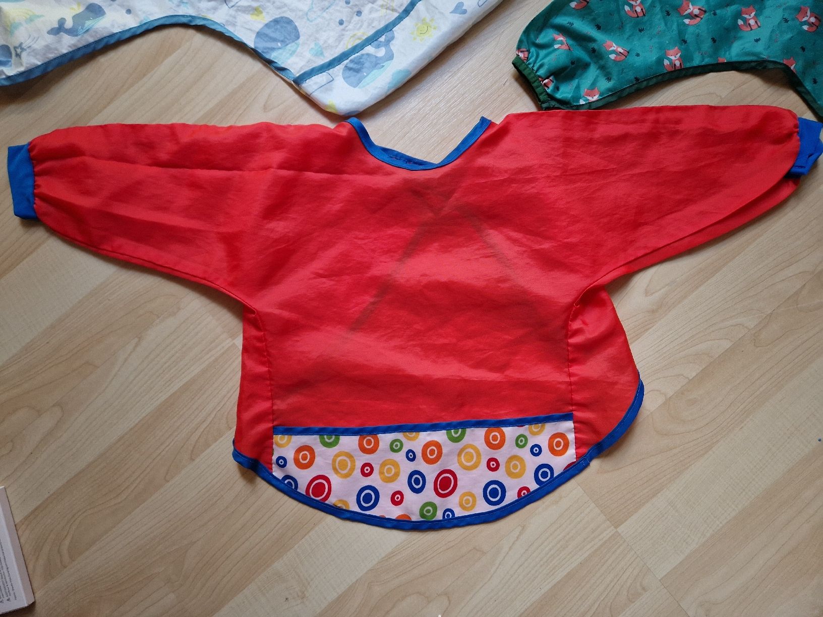Milette Baby-Mahlzeiten: Latz / Lätzchen (4 Stück) – Gebraucht aus Aathal-Seegräben von Jago1984ZH 1