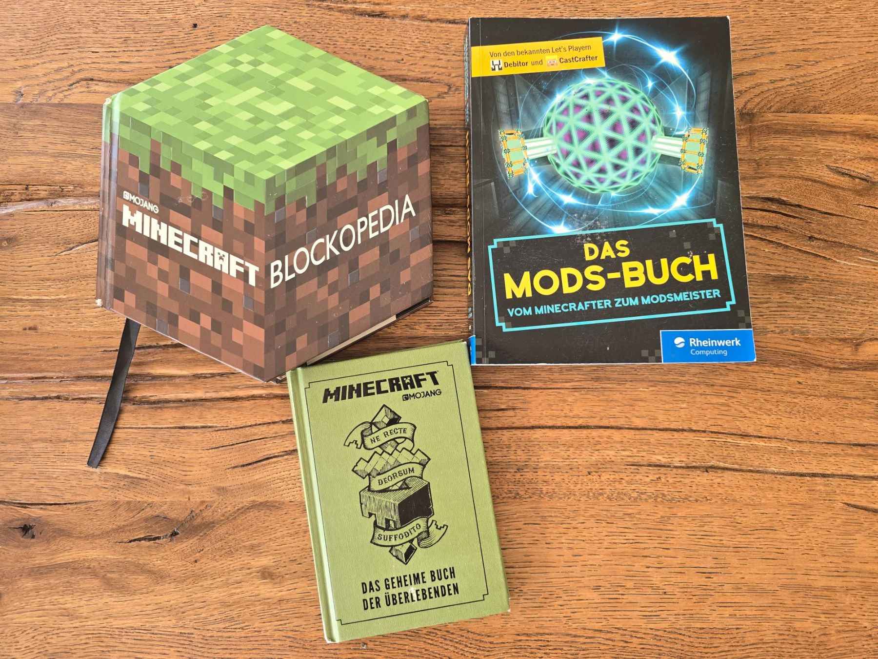 Libri: minecraft Handbücher und Baupläne 3 Bücher – Usato da Untersiggenthal venduto da fantail