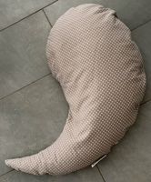 Theraline Stillkissen Yinnie mit Punkten
