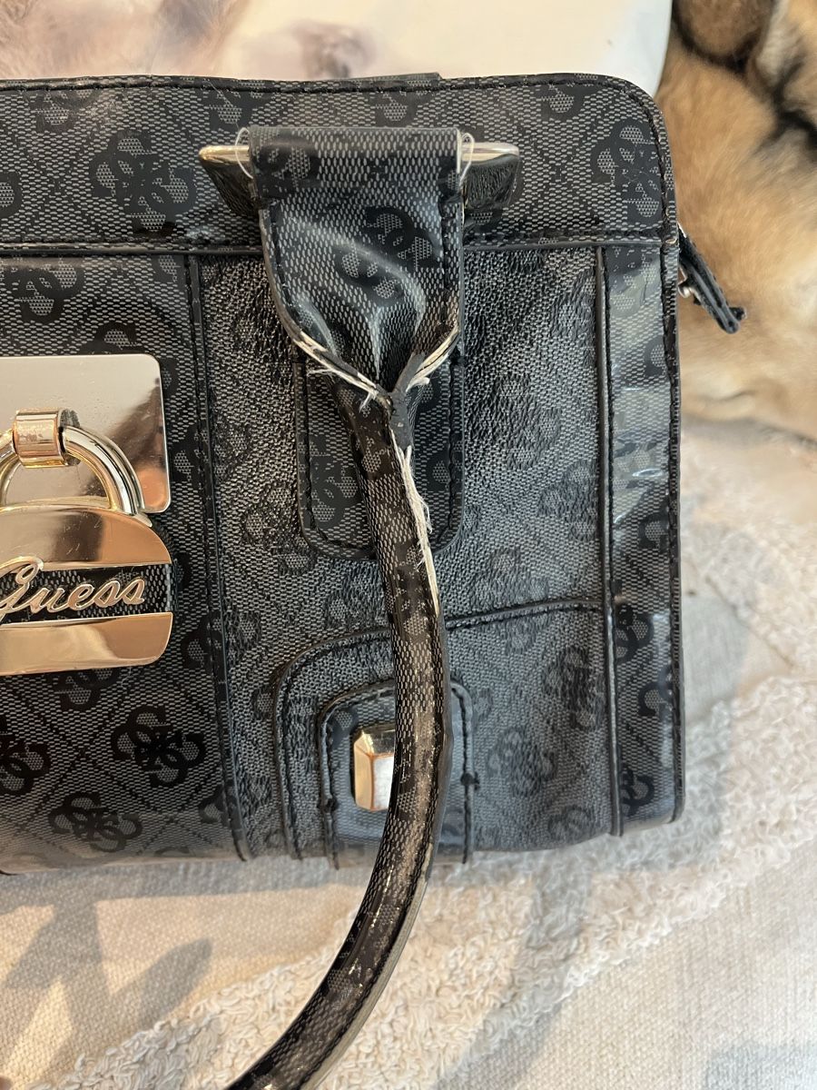 Guess Borse da donna: Guess Tasche – Usato da Turgi venduto da SvetlaM 6