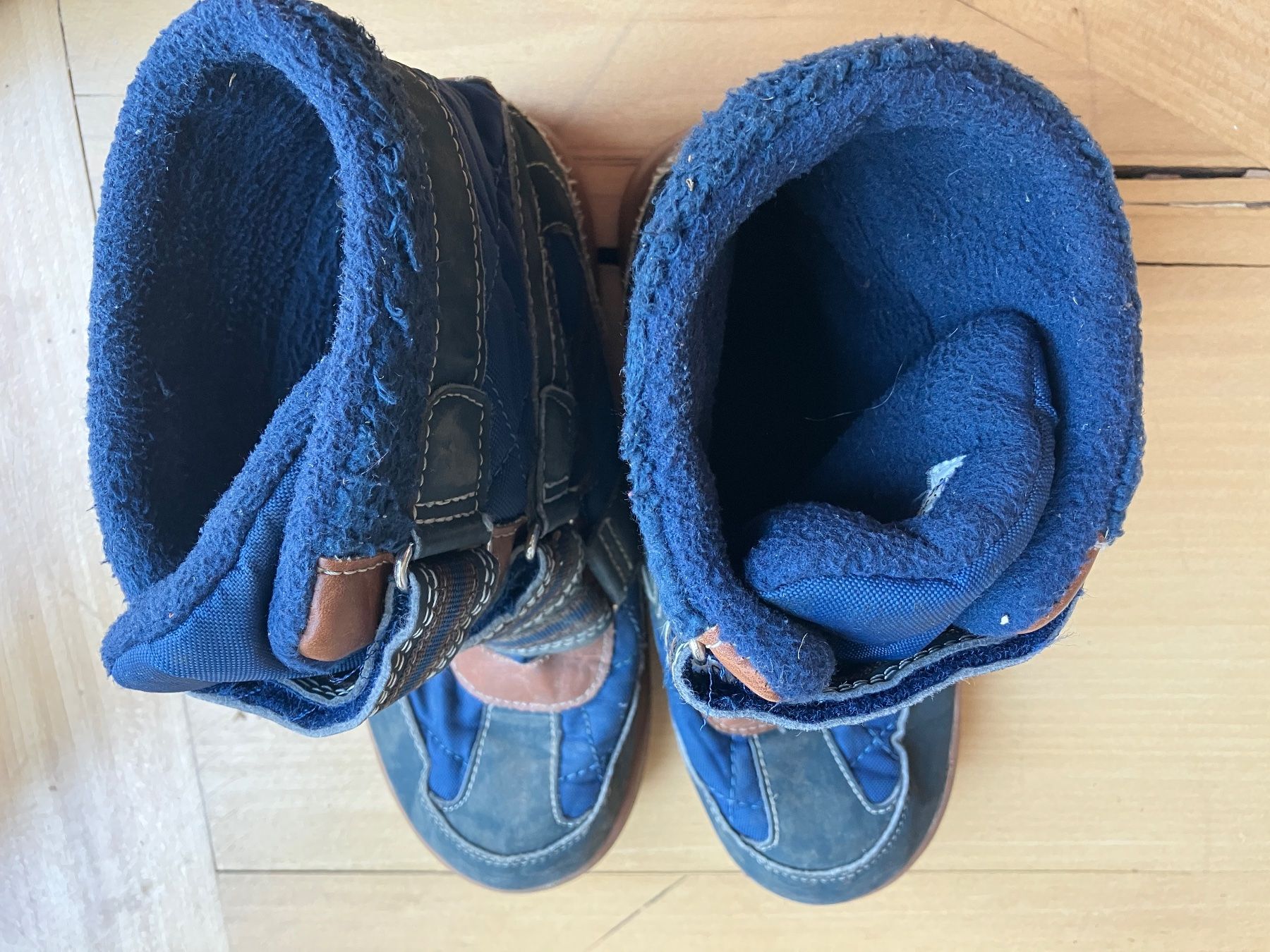 Schuhe für Jungen: Winterstiefel Grösse 35-36 – Gebraucht aus Zürich von rebene 4