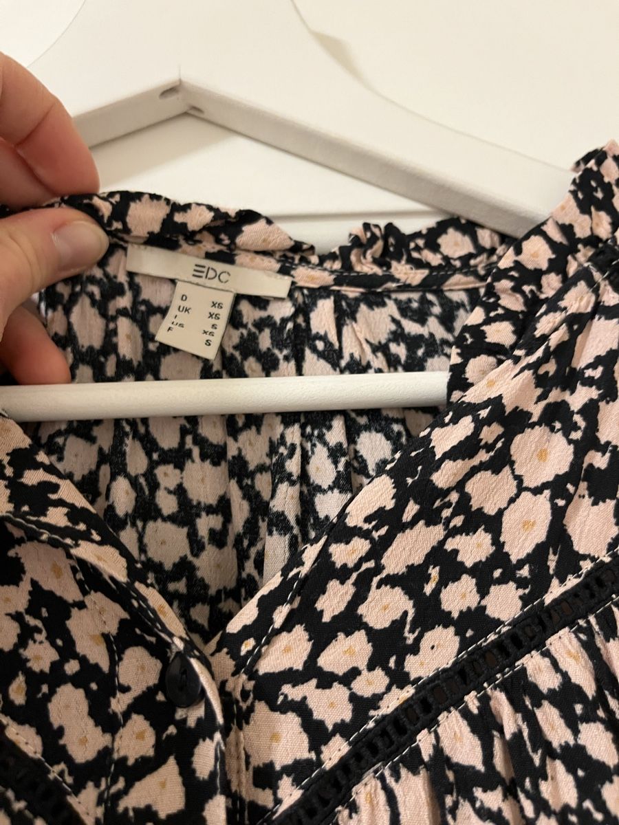 Esprit Blusen: Blumen Print Bluse Esprit XS Flower – Neu (gemäss Beschreibung) aus Zürich von cla_99rd 1