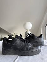 Nike Air Force 1 Low  Schwarz, Grösse 43